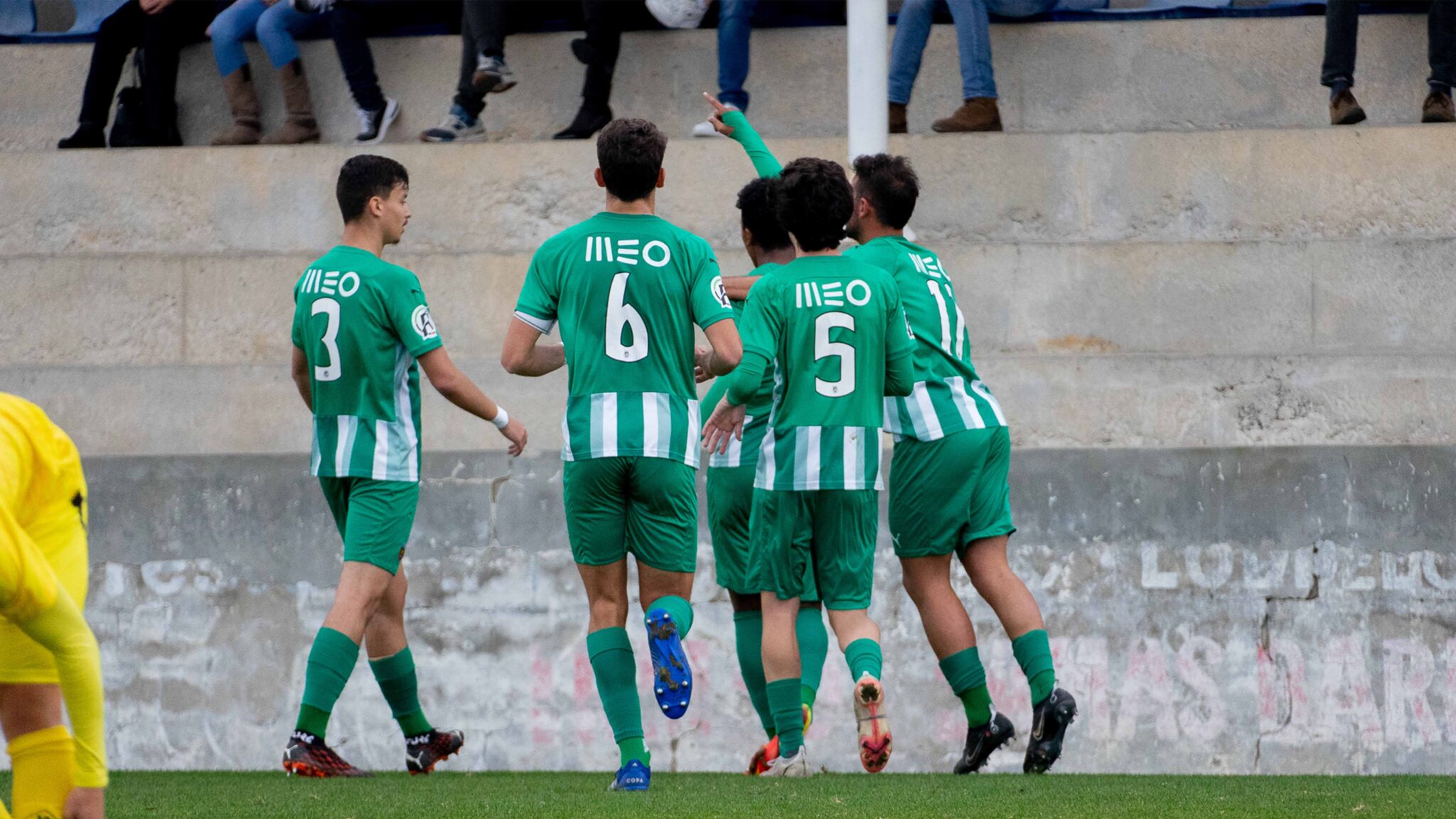 Veteranos do Sporting Clube de Portugal na Praia para dois jogos